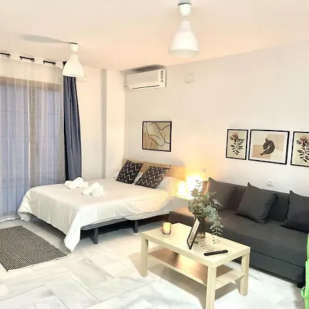 Bj. A Apartamentos Arguinan Cordoba Exterior photo