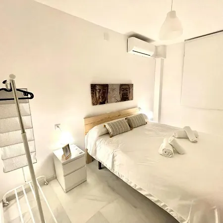 Bj. A Apartamentos Arguinan Cordoba Exterior photo