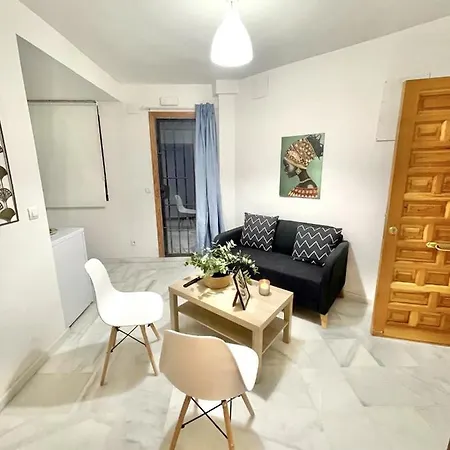 Bj. A Apartamentos Arguinan Cordoba Exterior photo