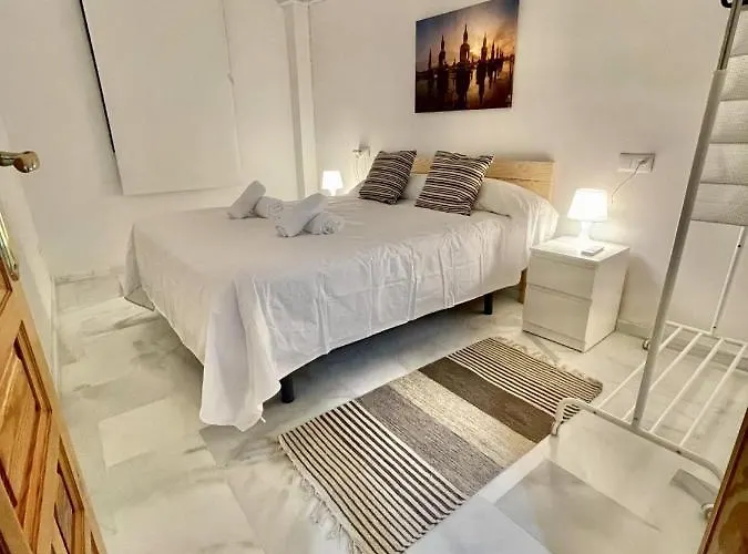 Bj. A Apartamentos Arguinan